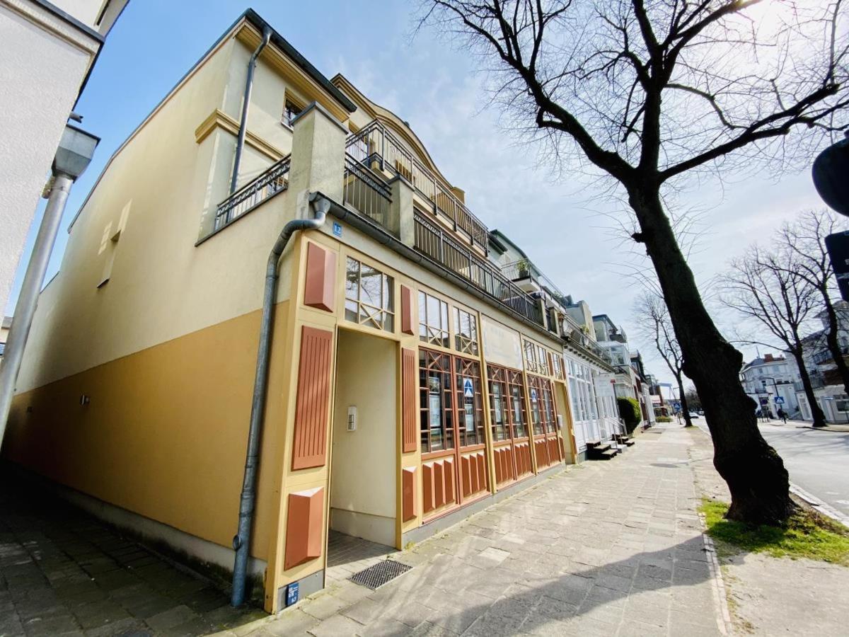 Captains Lounge Росток Экстерьер фото